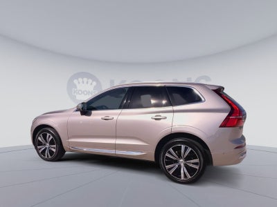 2023 Volvo XC60 B5 Ultimate Bright Theme