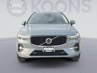 2022 Volvo XC60 B5 Momentum