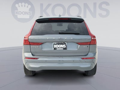 2022 Volvo XC60 B5 Momentum