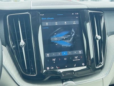 2023 Volvo XC60 B5 Plus Dark Theme