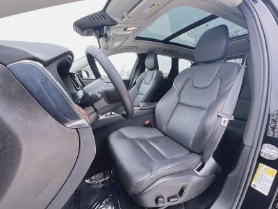 2024 Volvo XC60 B5 Plus Dark Theme