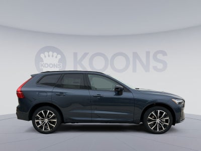 2024 Volvo XC60 B5 Plus Dark Theme