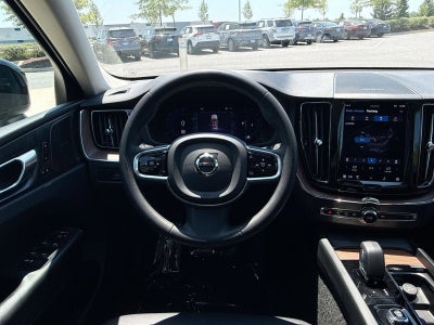 2024 Volvo XC60 B5 Plus Dark Theme
