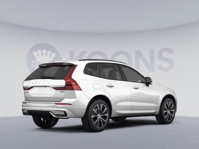 2023 Volvo XC60 B5 Ultimate Dark Theme