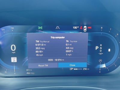 2024 Volvo XC60 B5 Ultimate Dark Theme