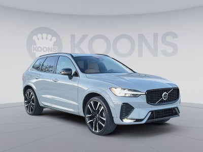 2024 Volvo XC60 B5 Ultimate Dark Theme