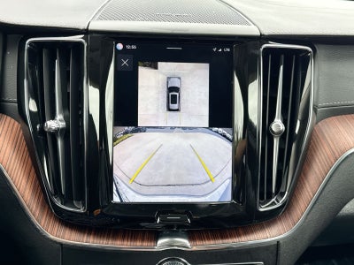 2024 Volvo XC60 B5 Ultimate Dark Theme
