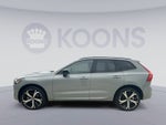 2024 Volvo XC60 B5 Ultimate Dark Theme