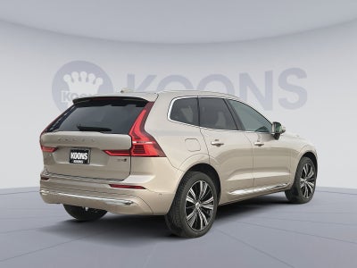 2023 Volvo XC60 B5 Plus Bright Theme