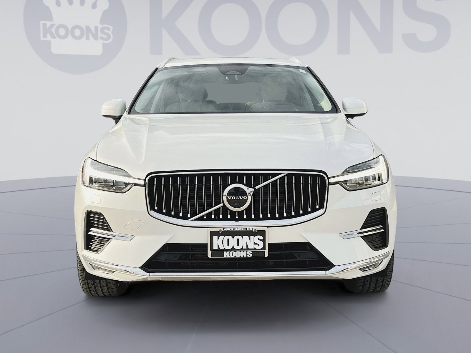 2023 Volvo XC60 B5 Plus Bright Theme