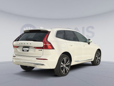 2023 Volvo XC60 B5 Plus Bright Theme