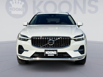 2023 Volvo XC60 B5 Plus Bright Theme