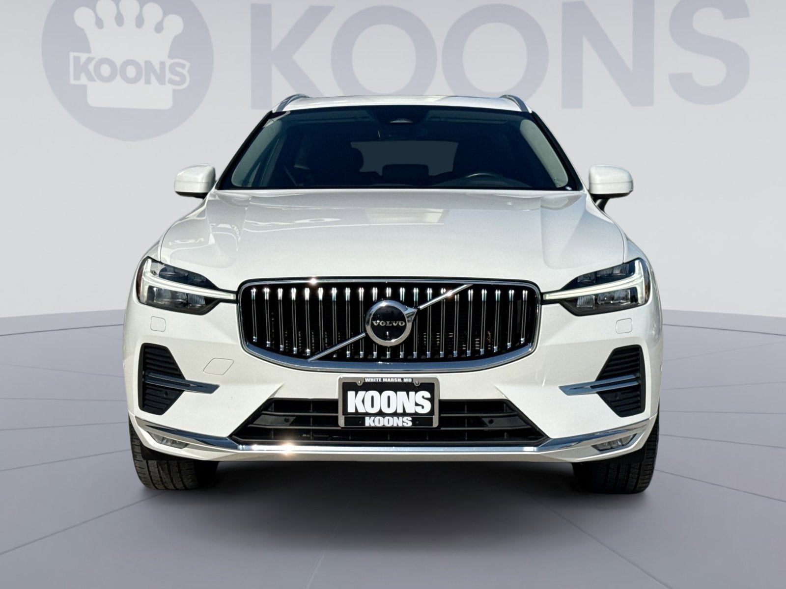 2023 Volvo XC60 B5 Plus Bright Theme