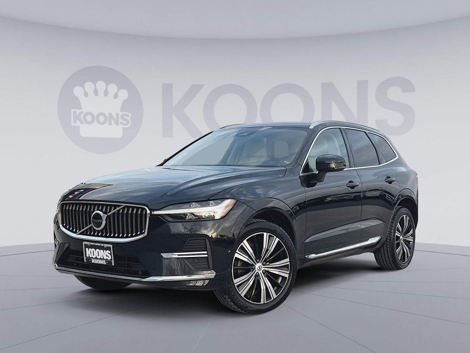 2023 Volvo XC60 B5 Plus Bright Theme