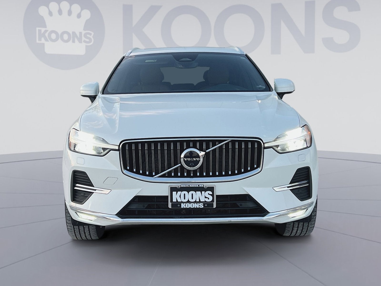2023 Volvo XC60 B5 Plus Bright Theme