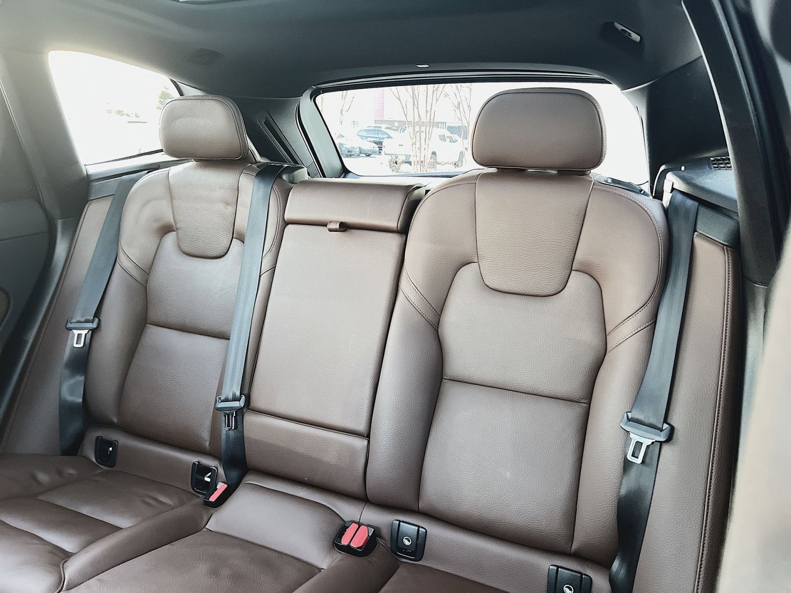 2023 Volvo XC60 B5 Plus Bright Theme