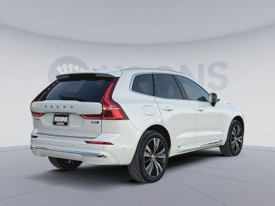 2023 Volvo XC60 B5 Plus Bright Theme