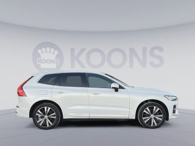2023 Volvo XC60 B5 Plus Bright Theme