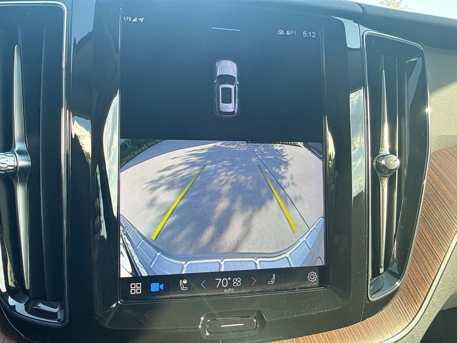2023 Volvo XC60 B5 Plus Dark Theme