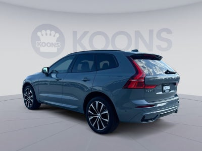 2023 Volvo XC60 B5 Plus Dark Theme