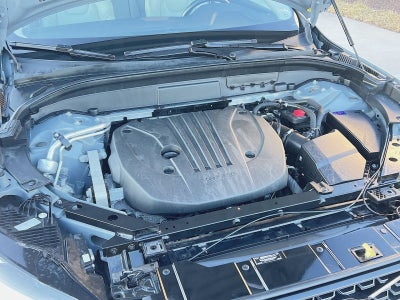 2023 Volvo XC60 B5 Plus Dark Theme