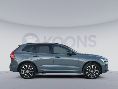 2023 Volvo XC60 B5 Plus Dark Theme