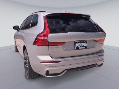 2023 Volvo XC60 B5 Plus Dark Theme