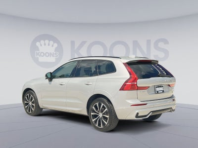2023 Volvo XC60 B5 Plus Dark Theme