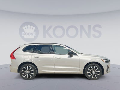 2023 Volvo XC60 B5 Plus Dark Theme