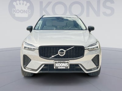 2023 Volvo XC60 B5 Plus Dark Theme