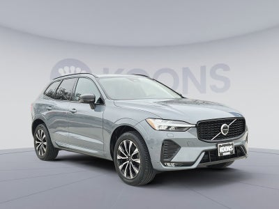 2023 Volvo XC60 B5 Plus Dark Theme
