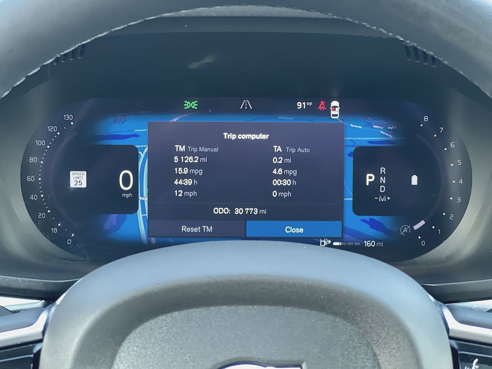 2023 Volvo XC60 B5 Plus Dark Theme