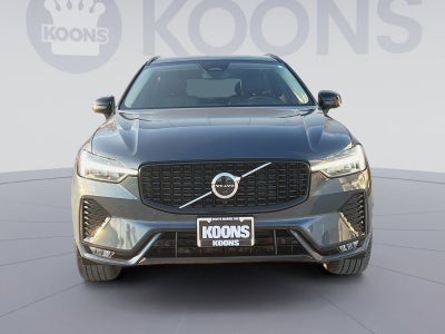 2023 Volvo XC60 B5 Plus Dark Theme