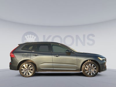 2023 Volvo XC60 B5 Plus Dark Theme