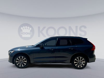 2023 Volvo XC60 B5 Plus Dark Theme