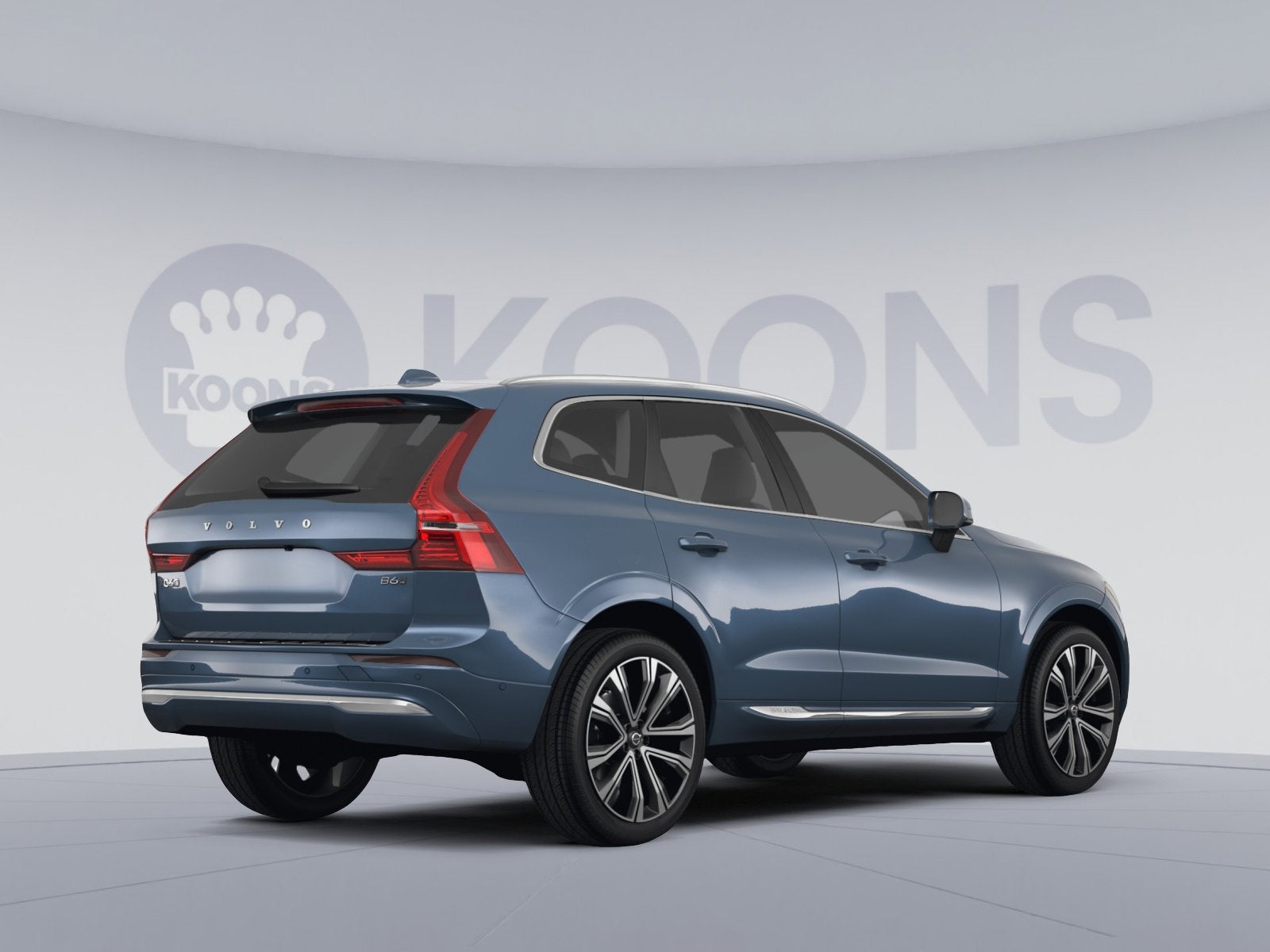2023 Volvo XC60 B5 Plus Dark Theme