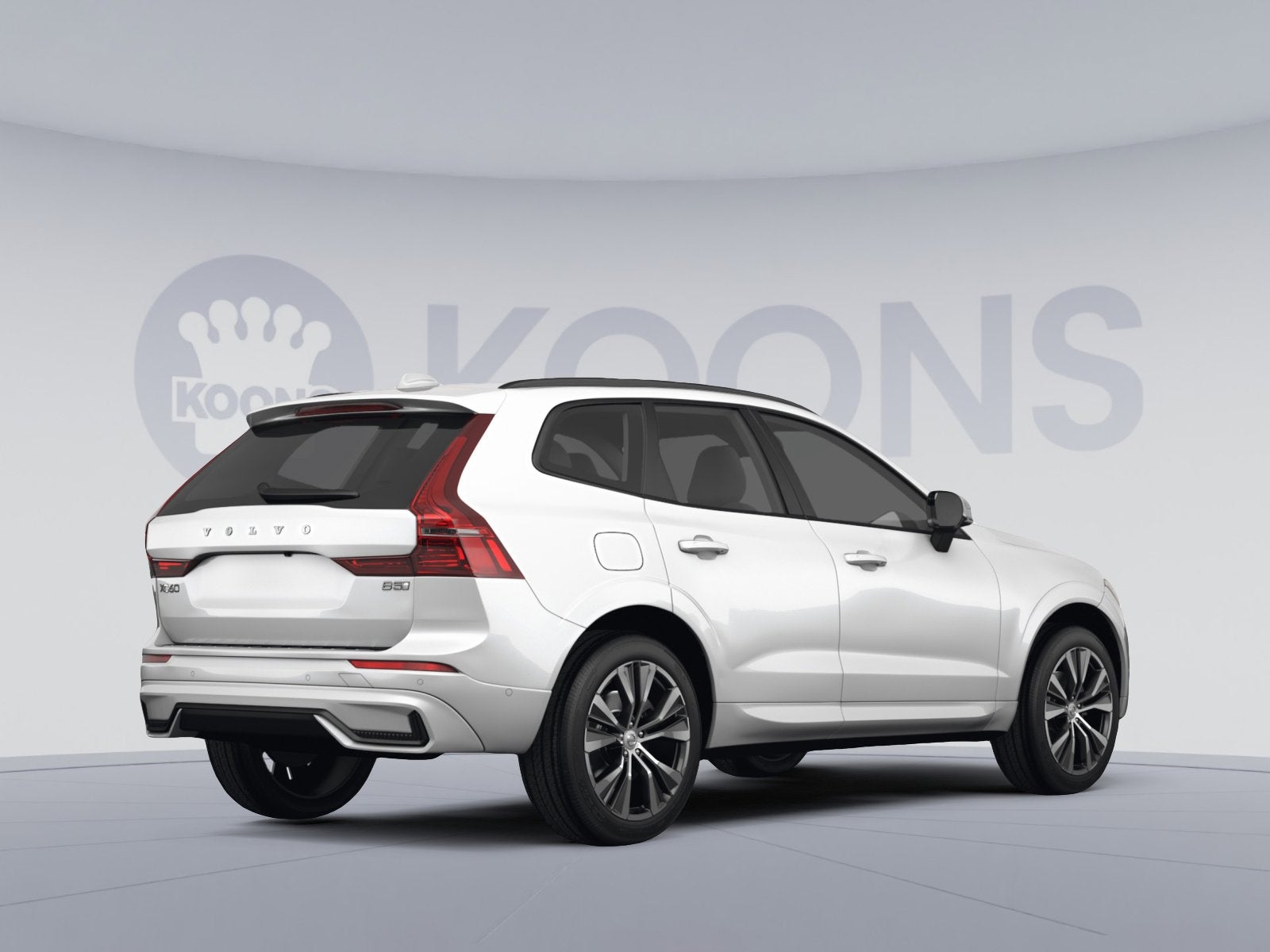 2023 Volvo XC60 B5 Ultimate Dark Theme
