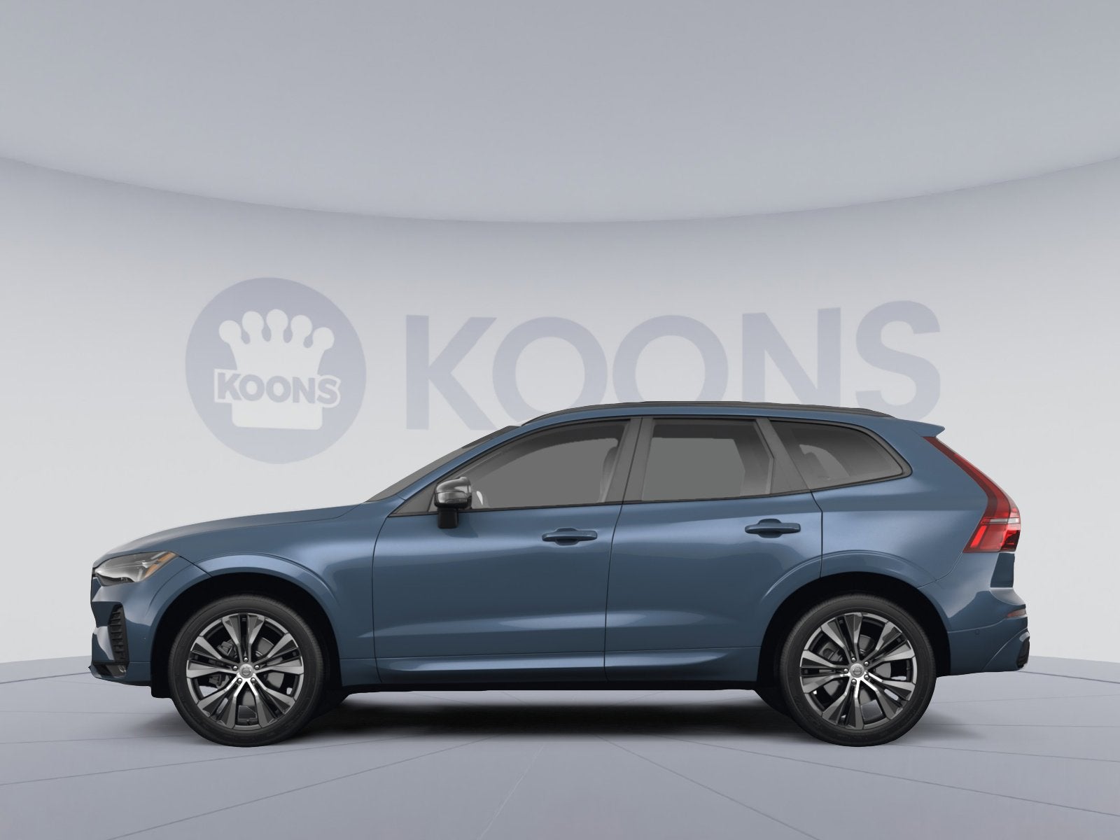 2023 Volvo XC60 B5 Ultimate Dark Theme