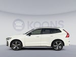 2023 Volvo XC60 B5 Ultimate Dark Theme