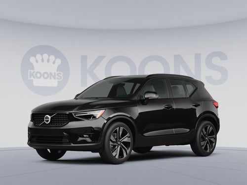 2026 Volvo XC40 B5 Plus