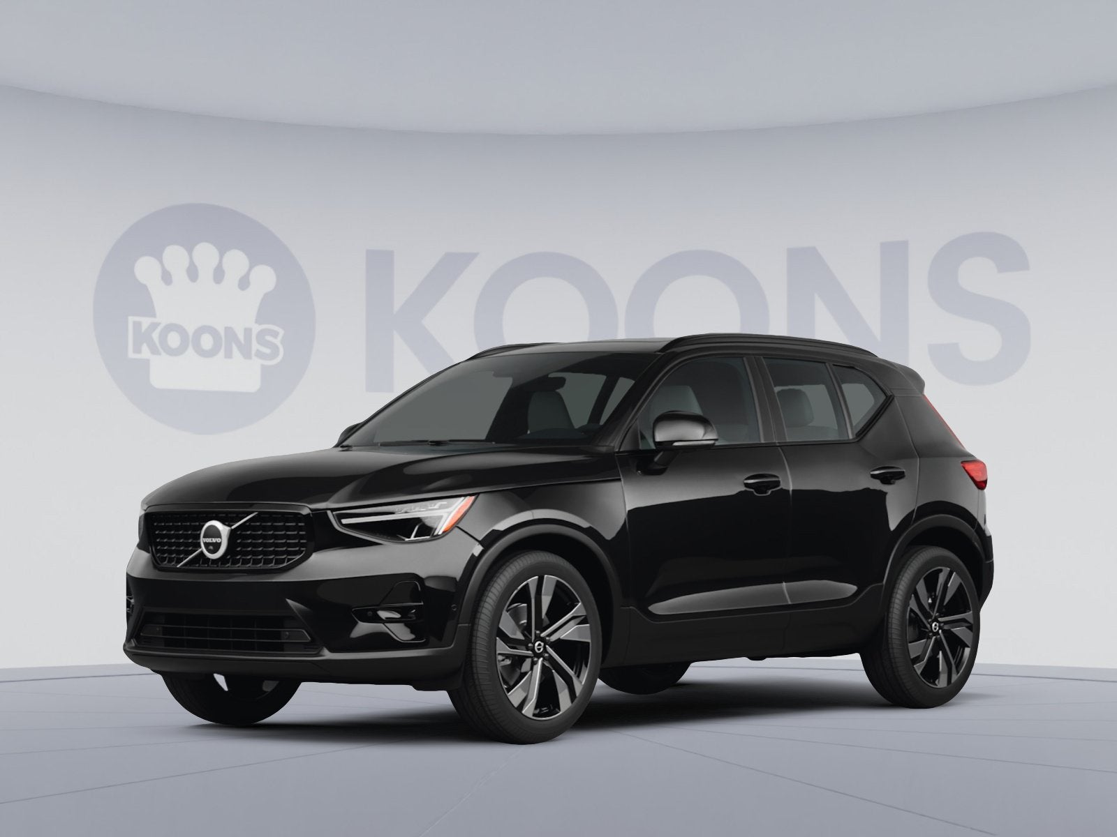 2026 Volvo XC40 B5 Plus