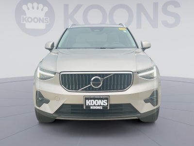 2024 Volvo XC40 B5 Plus Bright Theme