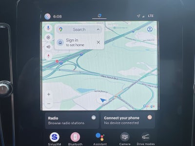 2024 Volvo XC40 B5 Plus Bright Theme
