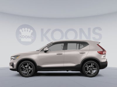 2024 Volvo XC40 B5 Plus Dark Theme