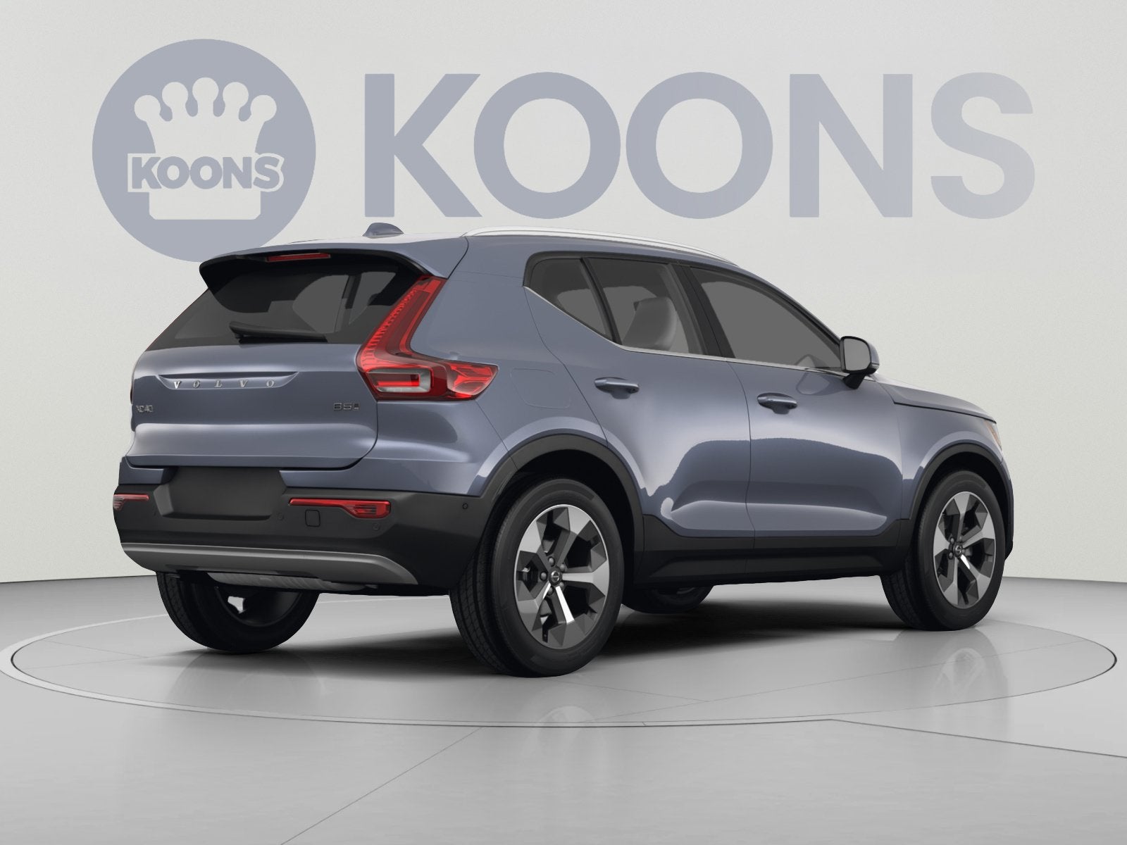 2023 Volvo XC40 B5 Plus Bright Theme