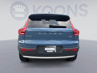 2023 Volvo XC40 B5 Plus Bright Theme