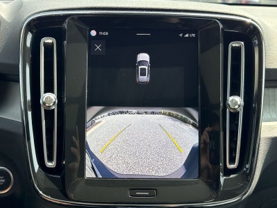 2023 Volvo XC40 B5 Plus Bright Theme
