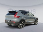 2023 Volvo XC40 B5 Plus Dark Theme