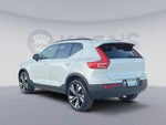 2023 Volvo XC40 B5 Plus Dark Theme