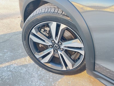 2025 Volvo V60 Cross Country B5 Plus